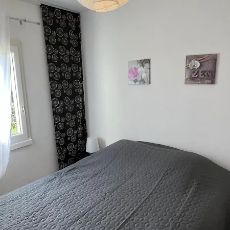 Апартаменты 2 Pieces En Rez-de-jardin A Cabourg, Proche Mer Et Thalasso - Fr-1-487-361 *
